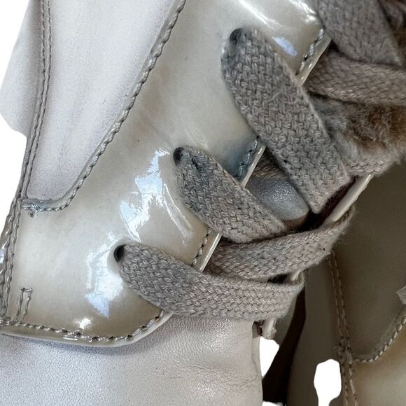 Hispanitas Janeth Cream CapToe Victorian Ankle Boots - Picture 6 of 16